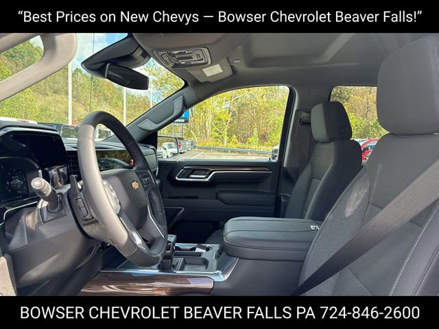 2026 Chevrolet Silverado 1500 LT photo 4