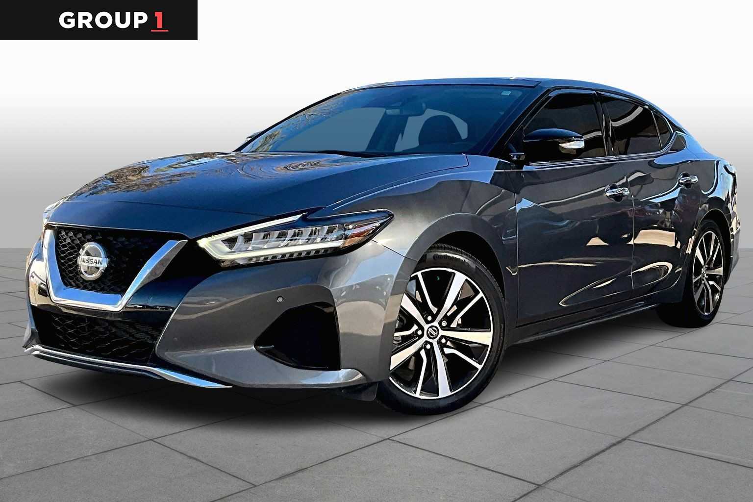 2020 Nissan Maxima SL's photo