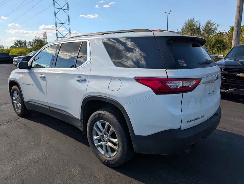 2019 Chevrolet Traverse Cloth 1LT photo 3