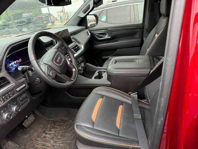 2024 Gmc Yukon AT4 photo 3