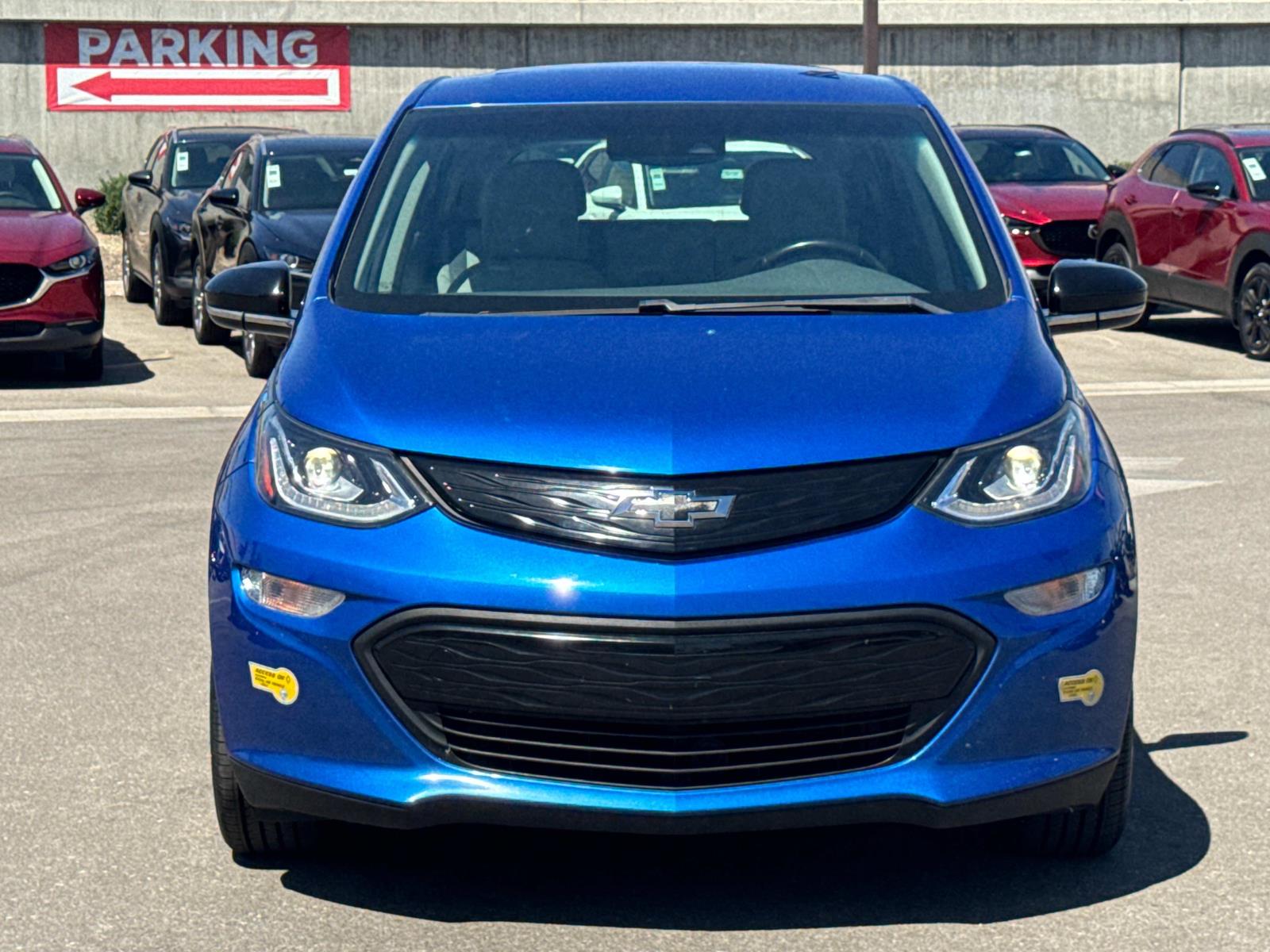 Used 2021 Chevrolet Bolt EV LT with VIN 1G1FY6S03M4112012 for sale in Claremont, CA