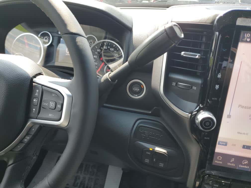2025 Ram 2500 Big Horn photo 20