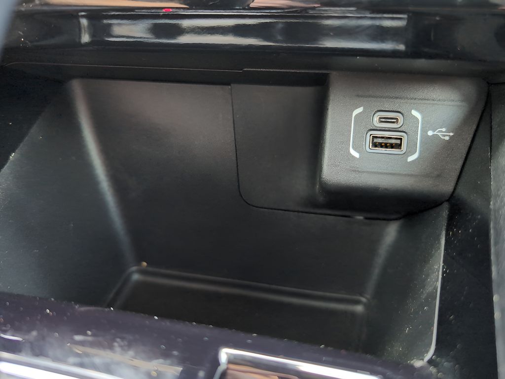 2023 Jeep Compass Altitude photo 19