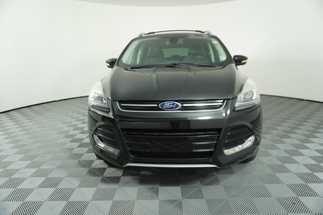 2013 Ford Escape Titanium photo 2