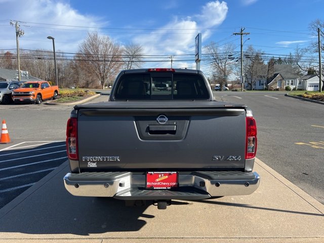 2019 Nissan Frontier SV photo 3