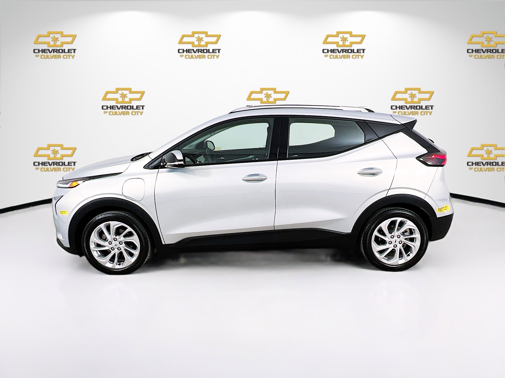 2022 Chevrolet Bolt EUV photo 4
