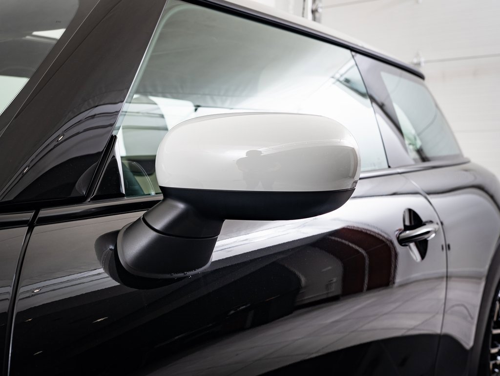 2025 Mini Cooper Hardtop S photo 15