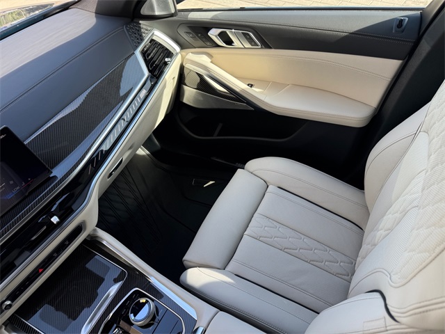 2026 Bmw X6 M photo 19