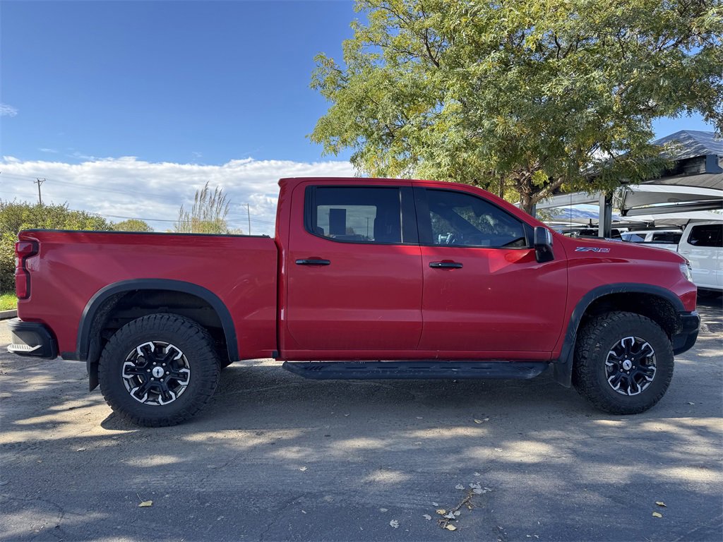 2024 Chevrolet Silverado ZR2 photo 4