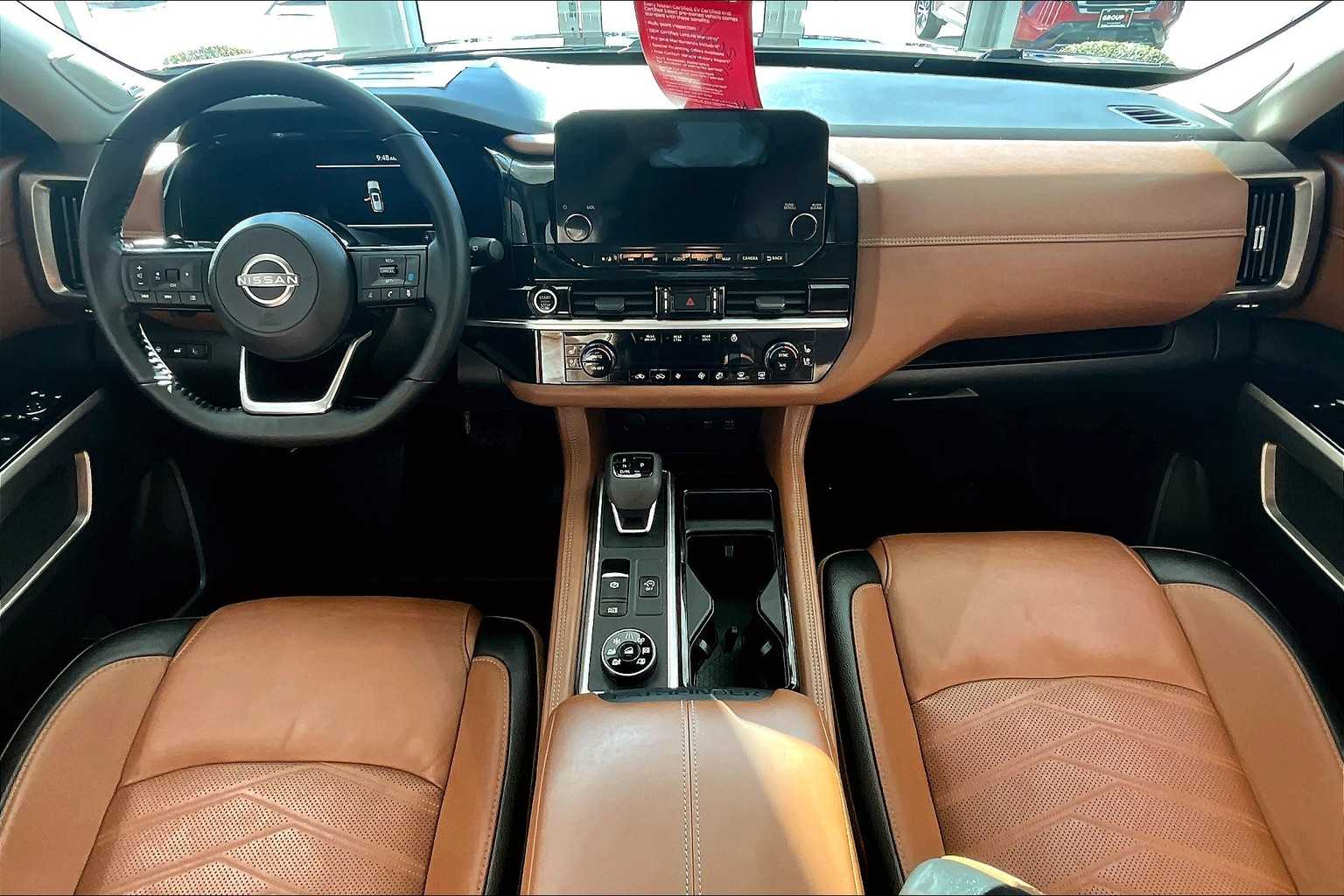 2023 Nissan Pathfinder Platinum photo 27