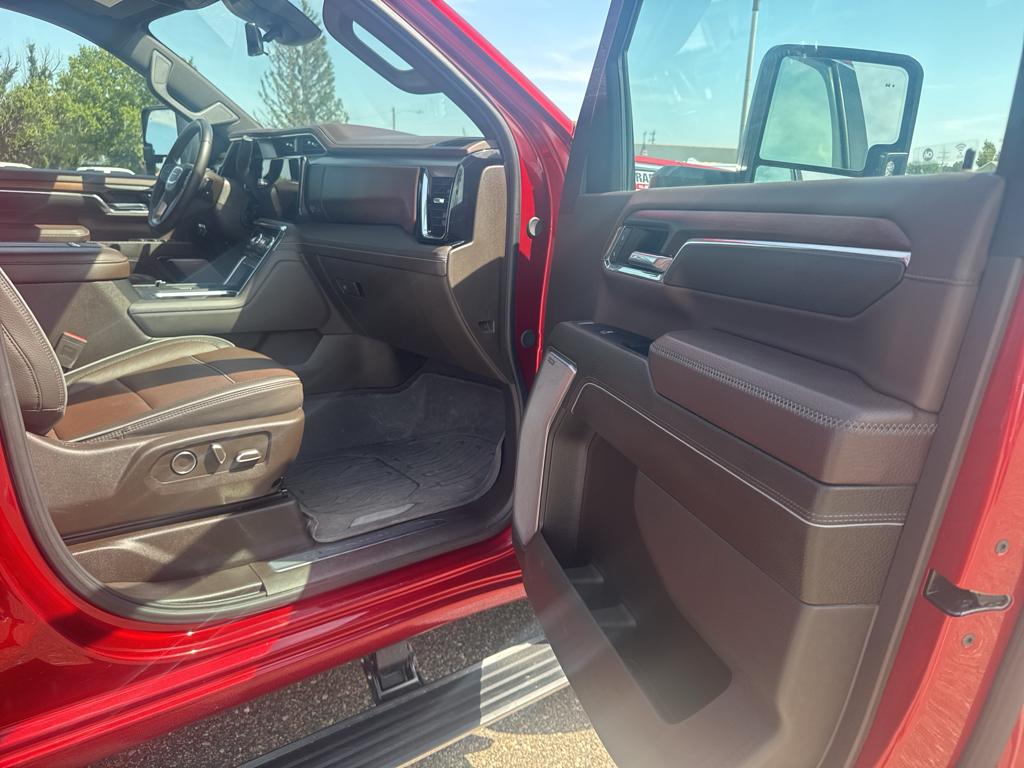 2024 Gmc Sierra 2500 Denali photo 16