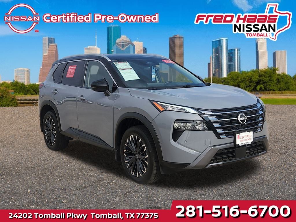 2025 Nissan Rogue SL's photo