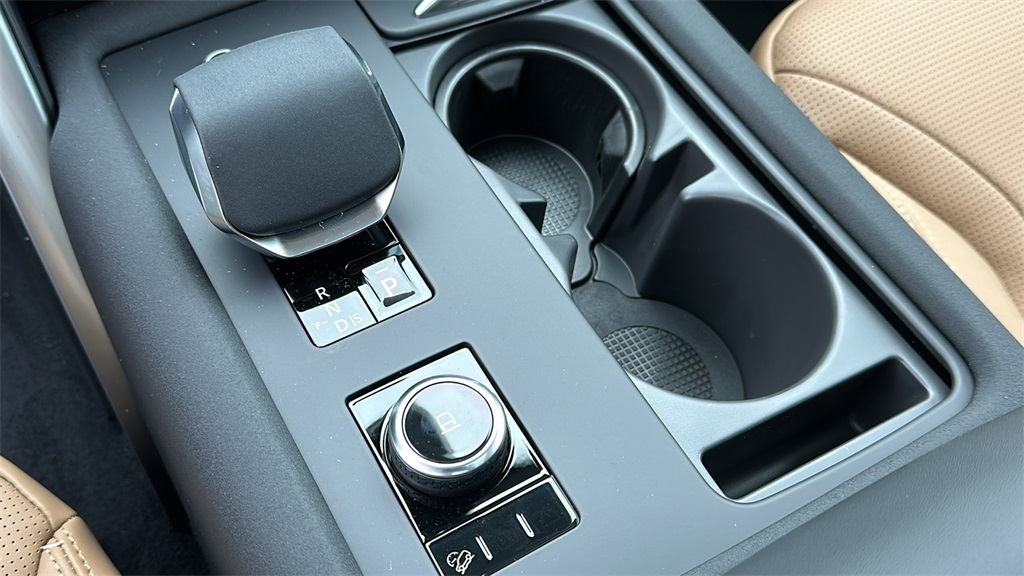 2025 Land Rover Discovery Metropolitan Edition photo 20