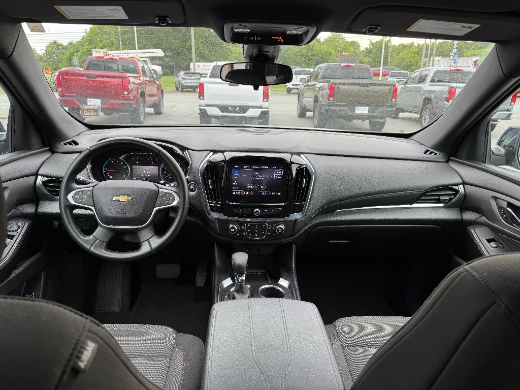 2023 Chevrolet Traverse Cloth photo 20