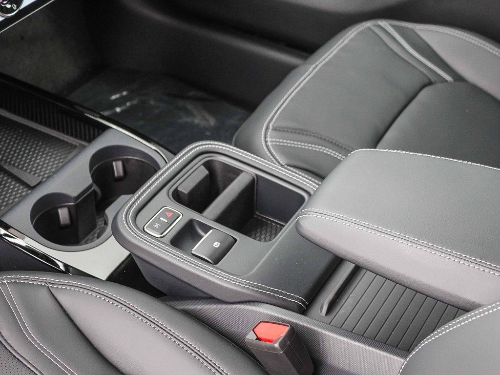 2025 Ford Mustang Mach-E Premium photo 18