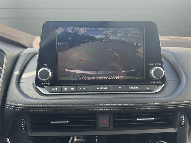 2023 Nissan Rogue SV photo 15