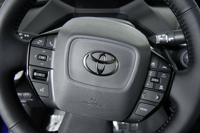 2026 Toyota Prius XLE photo 2