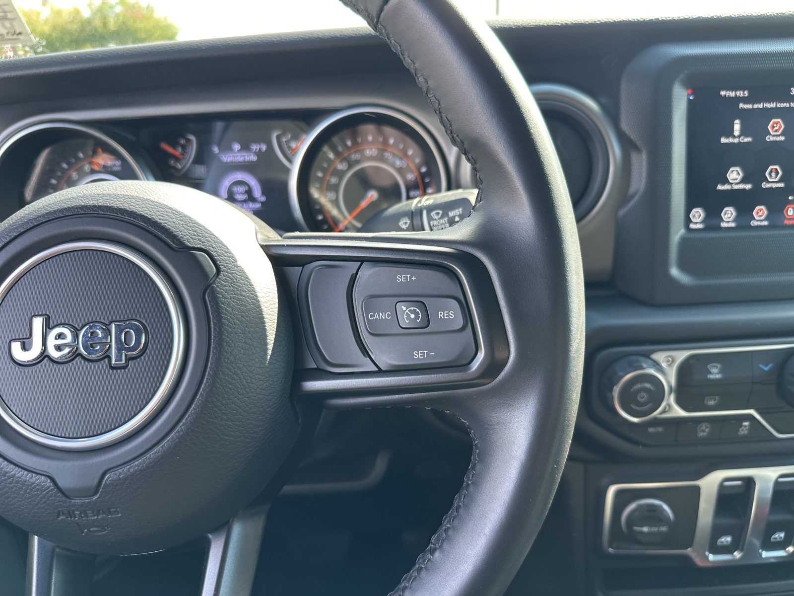 2022 Jeep Wrangler Sport S photo 22