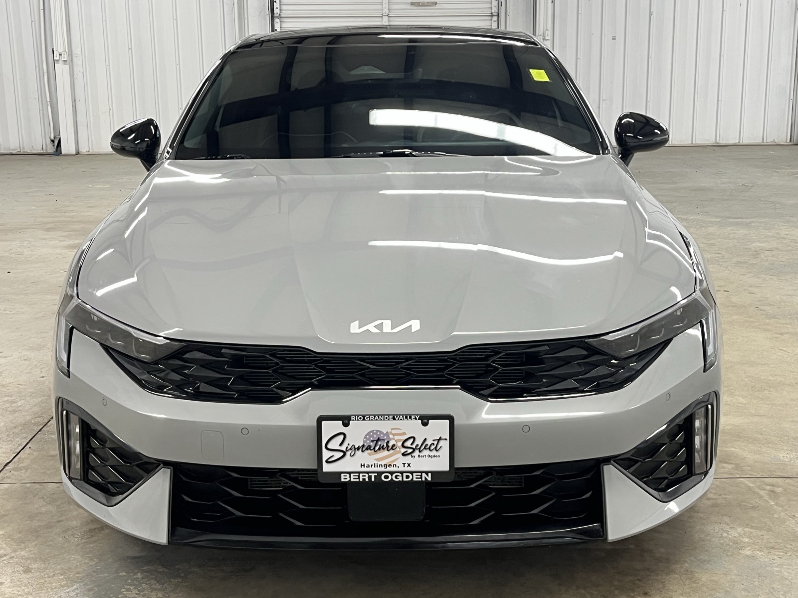 2025 Kia K5 GT-Line photo 2