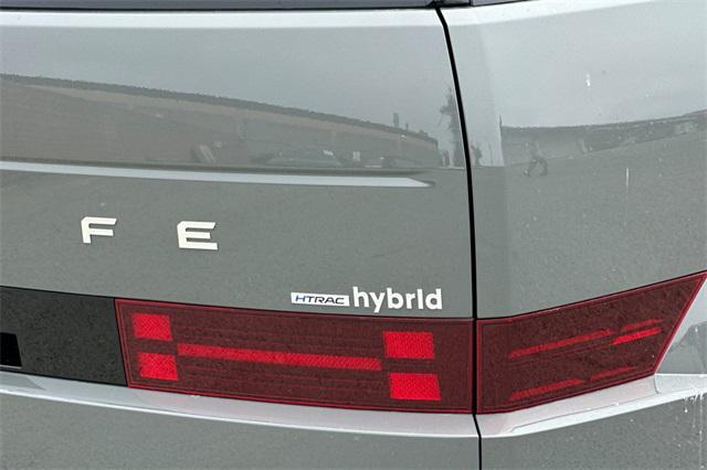 2025 Hyundai Santa Fe Limited photo 6