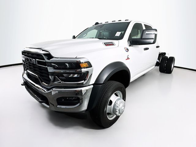 2025 Ram 5500 Tradesman photo 3
