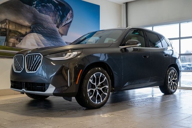 2026 BMW X3 30's photo