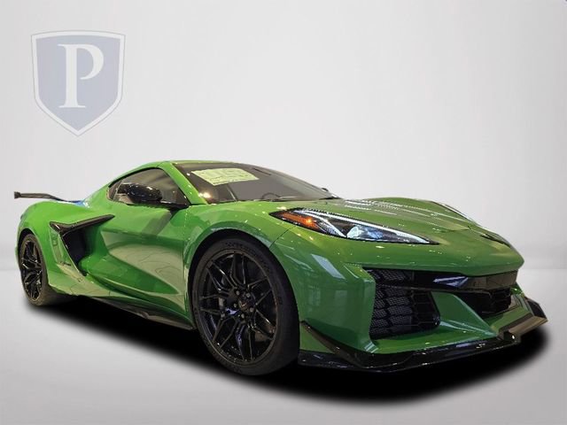 2026 Chevrolet Corvette Z06 3LZ photo 2