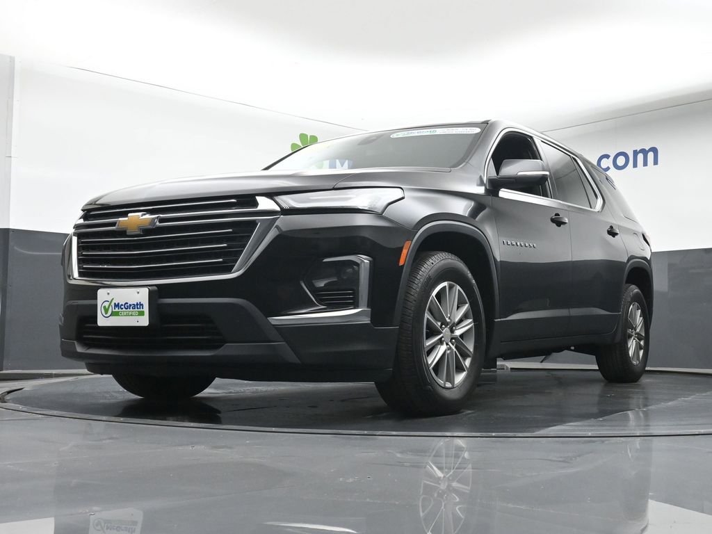 2022 Chevrolet Traverse Leather photo 3