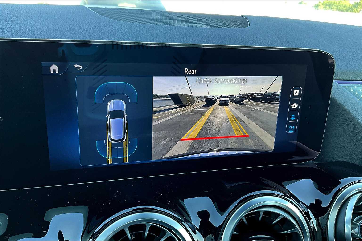 2025 Mercedes Benz GLA 250 photo 26