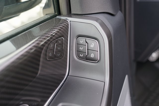 2025 FORD F-150 - Image 42