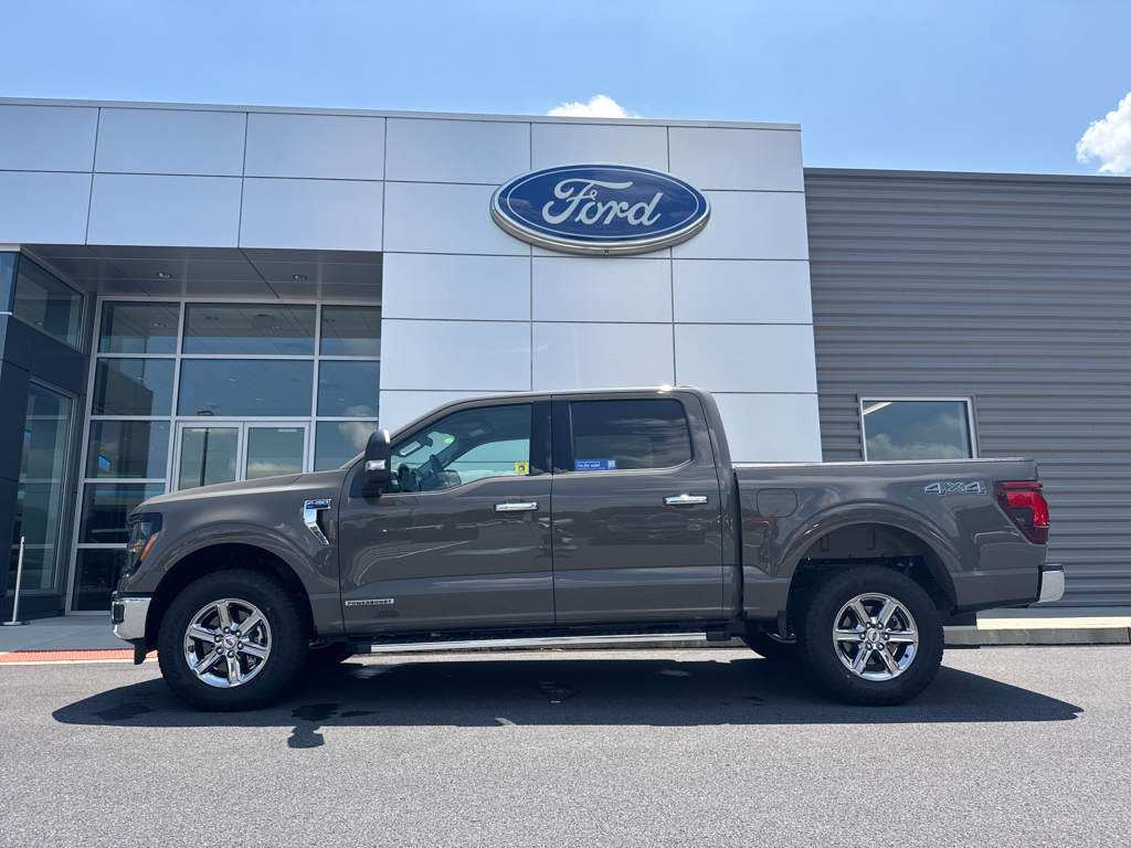 2025 Ford F-150 XLT photo 23