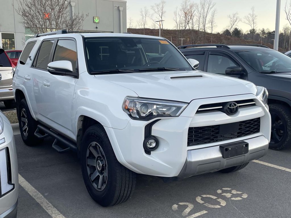 2023 Toyota 4Runner TRD Off-Road Premium's photo