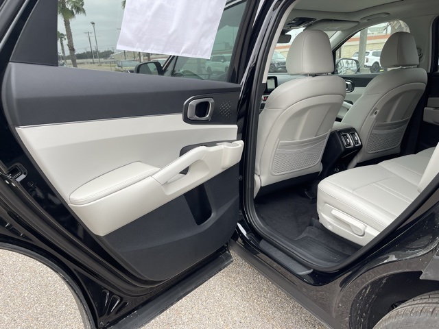 2025 Kia Sorento S photo 15