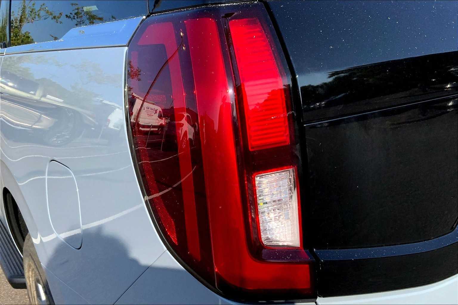 2025 Ford Expedition photo 13