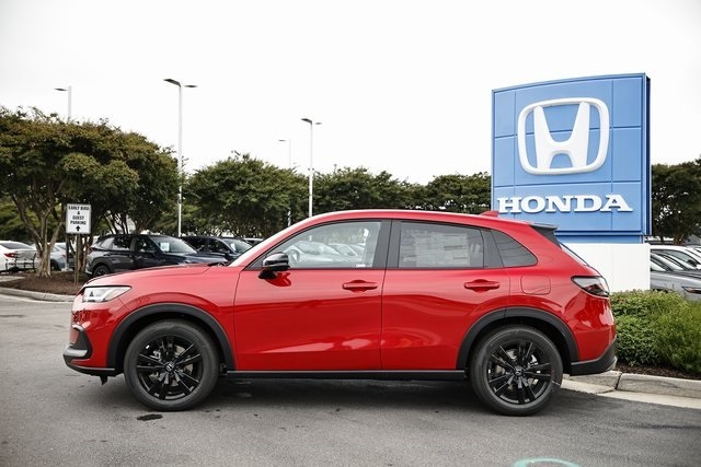 2026 Honda HR-V Sport photo 4