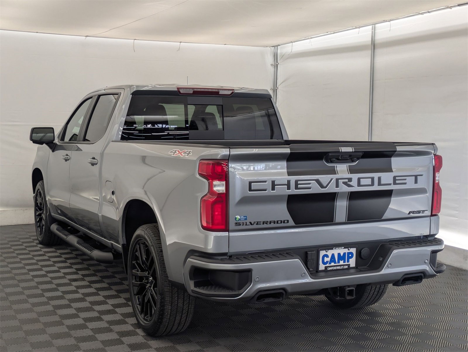 2025 Chevrolet Silverado 1500 photo 3