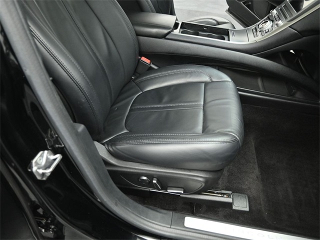 2017 LINCOLN MKZ - Image 32