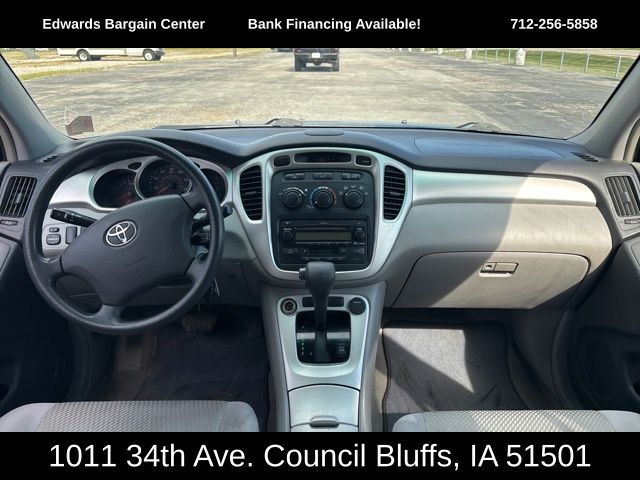 2005 Toyota Highlander photo 13