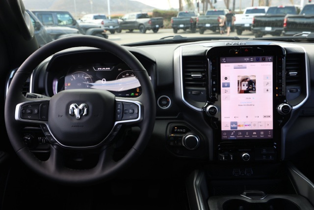 New 2026 Billet Silver Metallic Clear-Coat Exterior Paint RAM Big Horn/Lone Star image 20