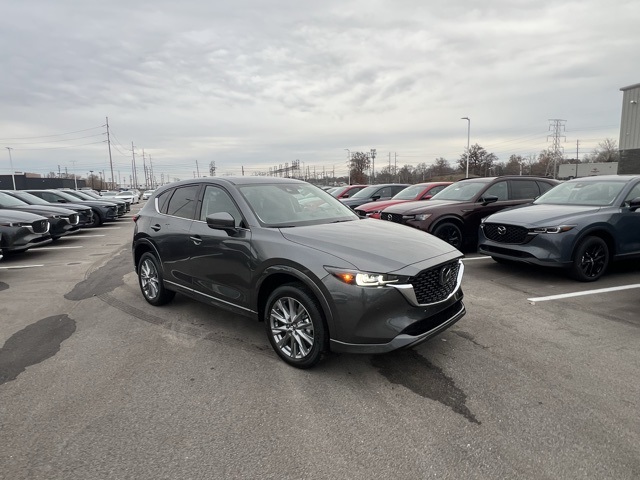 2025 Mazda CX-5 S Premium Plus package's photo