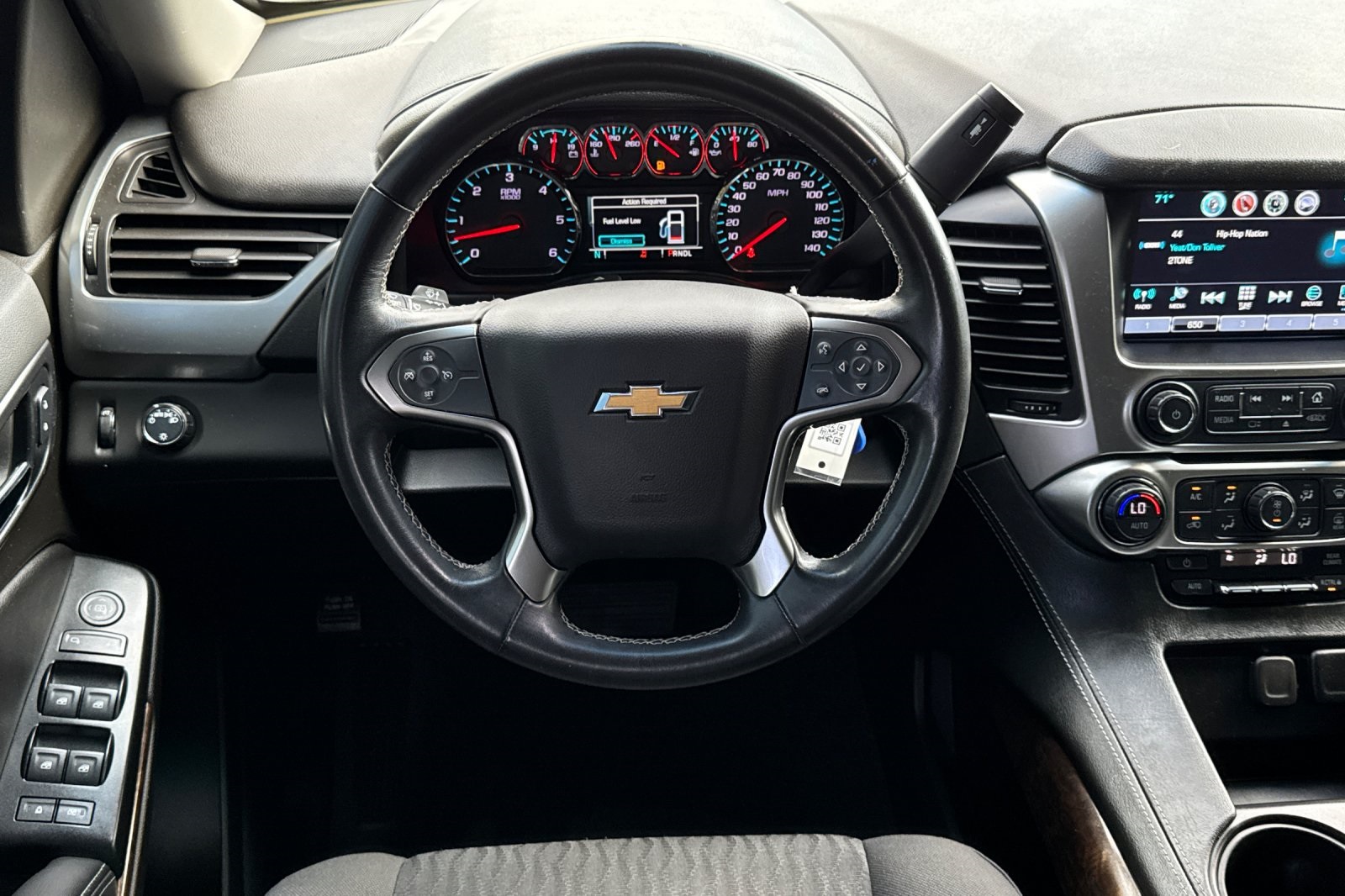 2019 Chevrolet Tahoe LS photo 16
