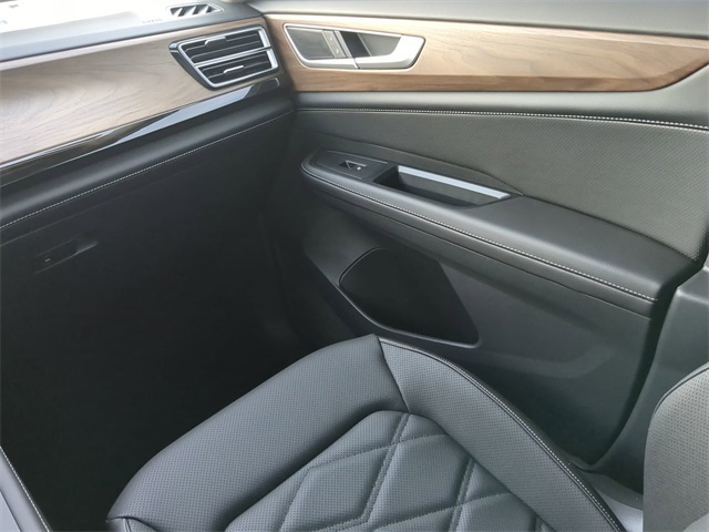 2026 Volkswagen Atlas SE photo 15