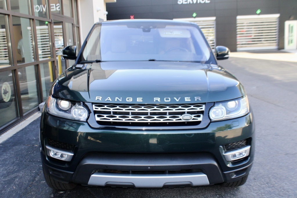 2017 Land Rover Range Rover Sport HSE photo 9