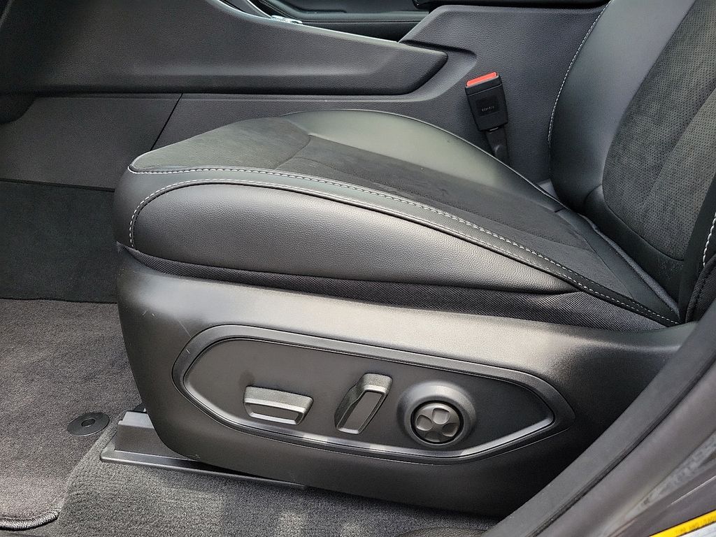 2025 Jeep Grand Cherokee Altitude X photo 9