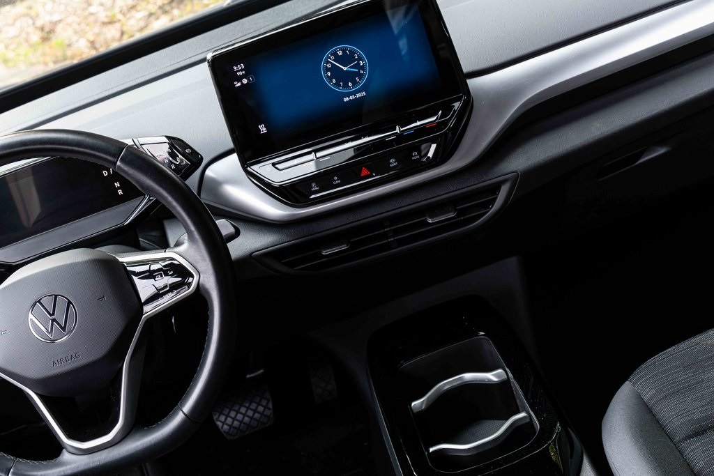 2022 Volkswagen ID.4 Pro photo 17
