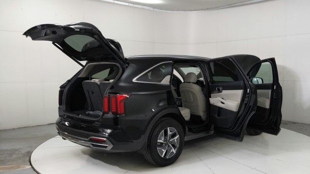 Used 2023 Aurora Black Kia EX image 11