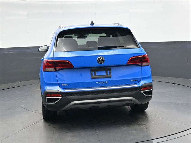 2023 Volkswagen Taos SEL photo 3