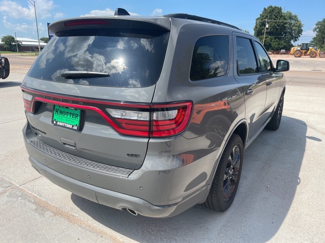2025 Dodge Durango GT photo 3