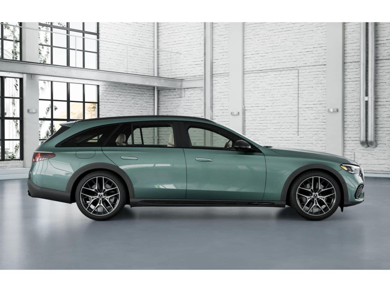 2026 Mercedes Benz E 450 4MATIC Wagon photo 2