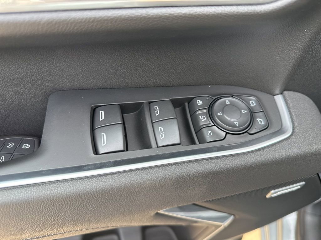 2025 Chevrolet Silverado 2500HD LTZ photo 4